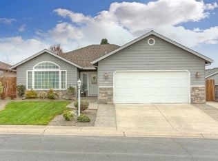 1908 Walnut Grove Ln, Central Pt, OR