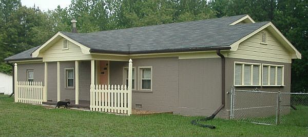 Front view showing sun room