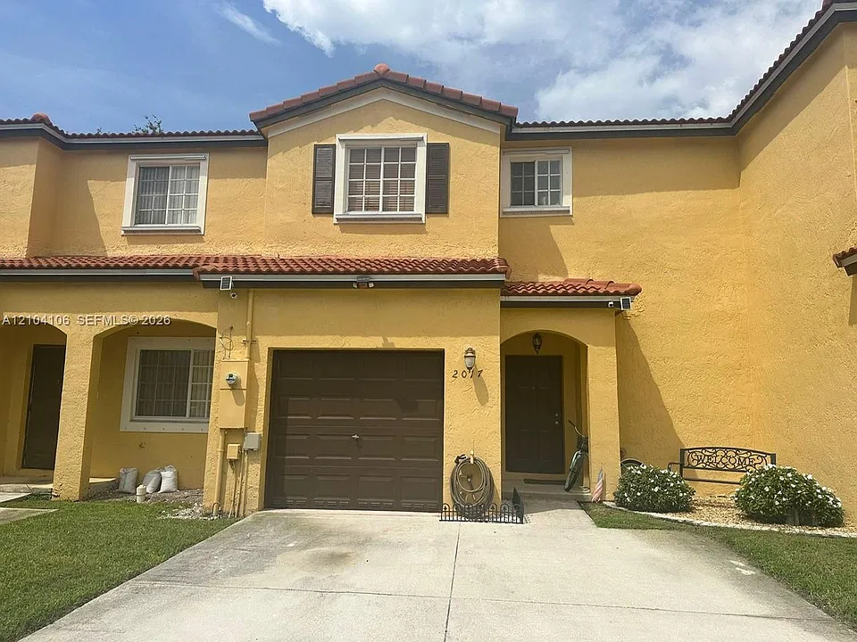 2017 SW 101st Ln