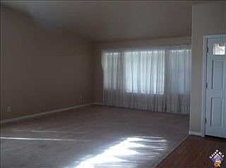 4th image of 7038 W Avenue L9