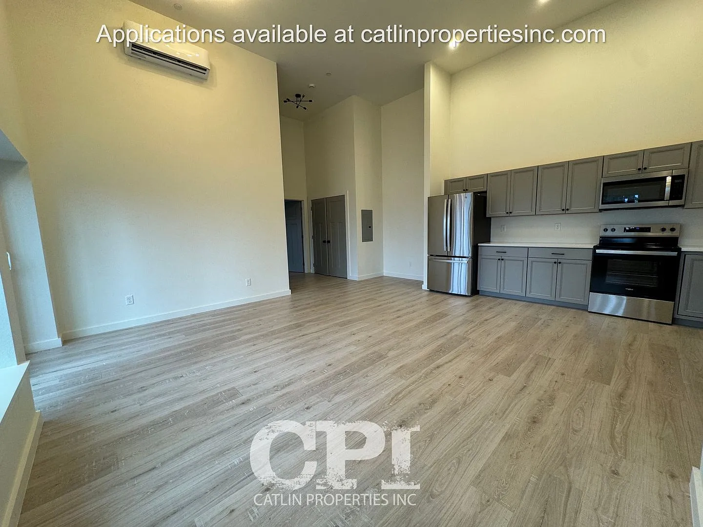 572 Columbia St. #C - Cathlamet, WA — Photo 4