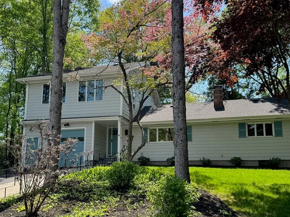 4 Westwood Rd, Lexington, MA 02420