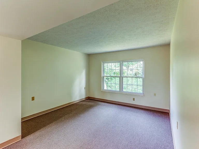 Commons of Saxonburg Apartments — Photo 5