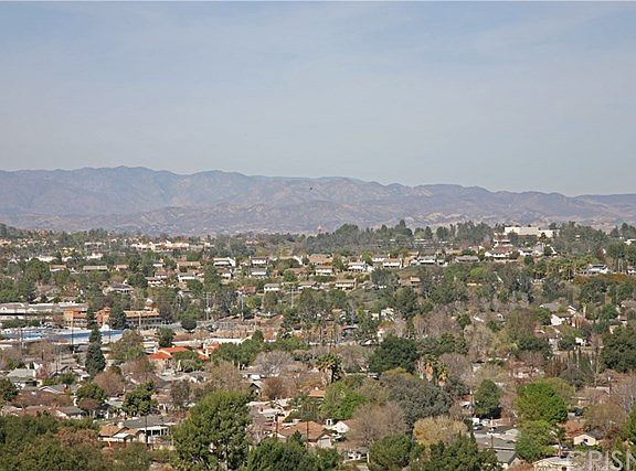 3rd image of 24845 Bella Vista Dr