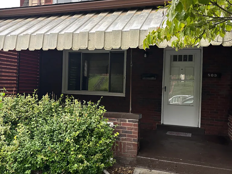 809 Bayridge Ave — Photo 12