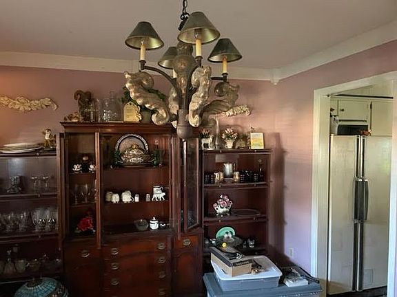 5th image of 1212 Bellevue Dr