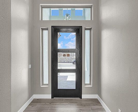 4th image of 6400 Passo Via St