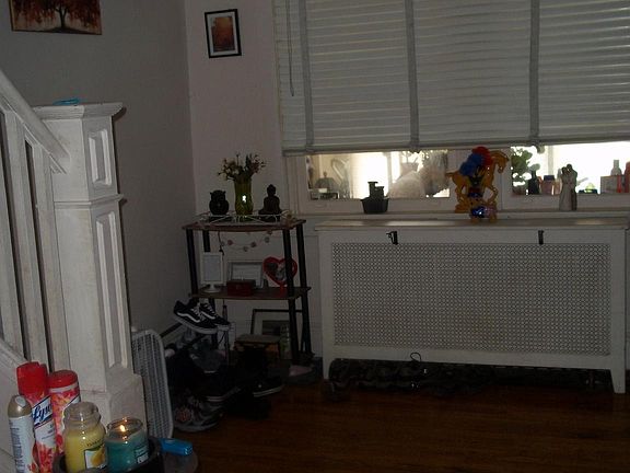 3rd image of 5929 Tackawanna St
