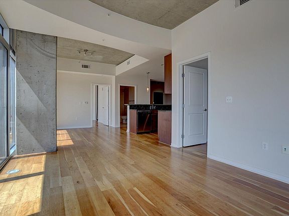 3rd image of 1700 Bassett St Unit 1812
