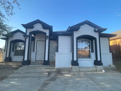 2102 Los Olivos Ln, Laredo, TX, 78046