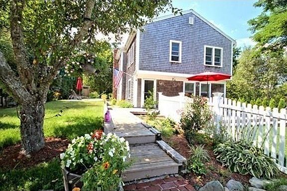 5th image of 64 River St