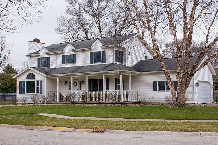 1st image of 1563 Kershner Ln