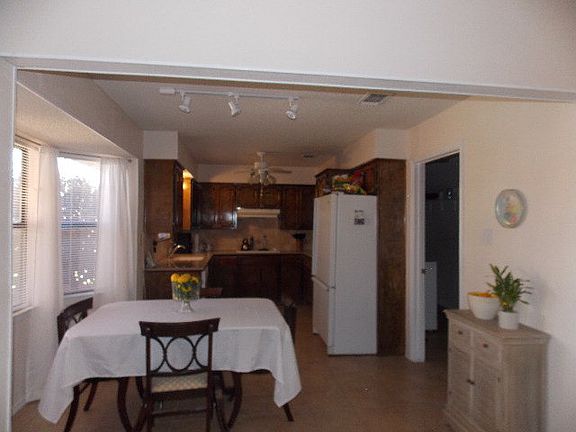 5th image of 4507 Belton Pl