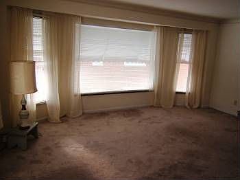 1st image of 19892 Hilliard Blvd