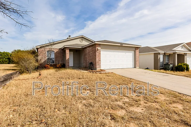 Building Photo - 3413 Traverse Dr