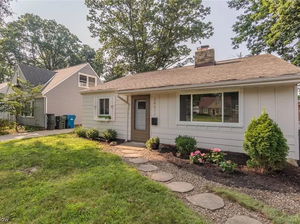 24011 Knickerbocker Rd, Bay Village, OH 44140