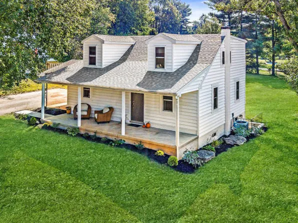 36 Beechwood Ave, Malvern, PA 19355