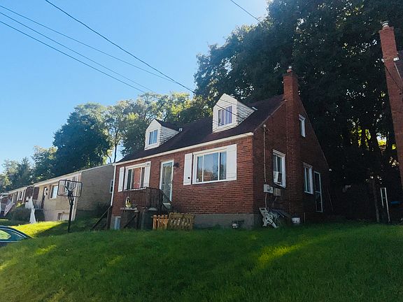 2nd image of 1347 Barr Ave