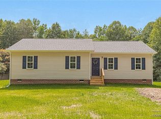 4100 Cralles Rd, Amelia Court House, VA 23002