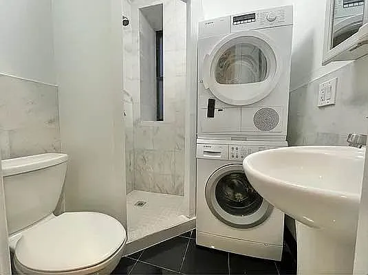 Rented by EXR | media 3