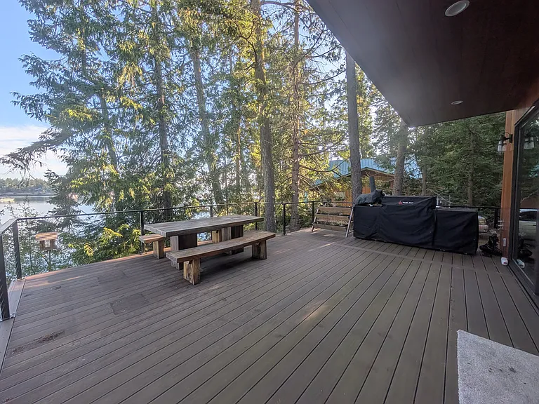 364 Armadale Rd — Photo 56