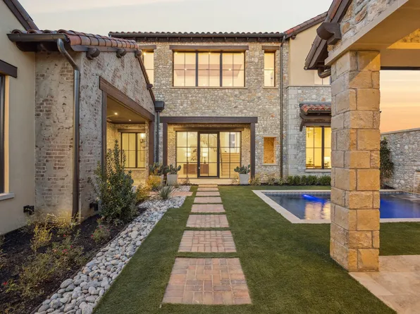 12 Cardona Dr, Westlake, TX 76262