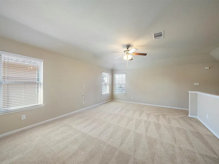 13206 Clover Creek Point Ln — Photo 21