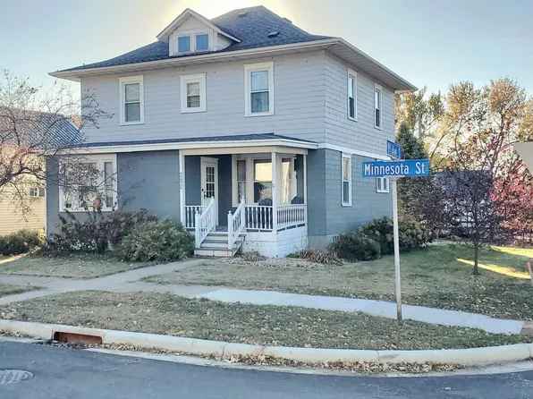 202 S Minnesota St, Lakefield, MN 56150
