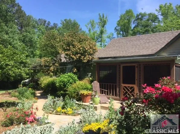 48 S and S Drive, Comer, GA 30629