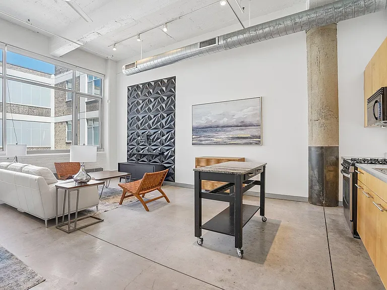 700 Washington Ave N #523 — Photo 10
