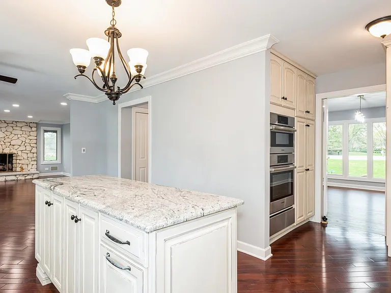 2513 Cavalry Ct — Photo 9