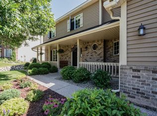 13792 Danbury Path, Rosemount, MN 55068