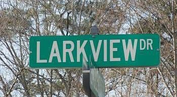2nd image of 1406 Larkview Dr