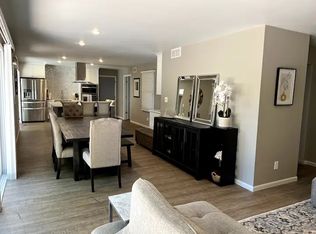 3505 S Prospect Ave, Champaign, IL 61822