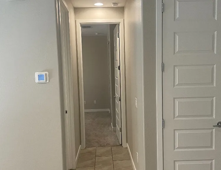 16820 W Echo Ln — Photo 25
