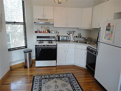 4th image of 1265 N Wolcott Ave APT 3R