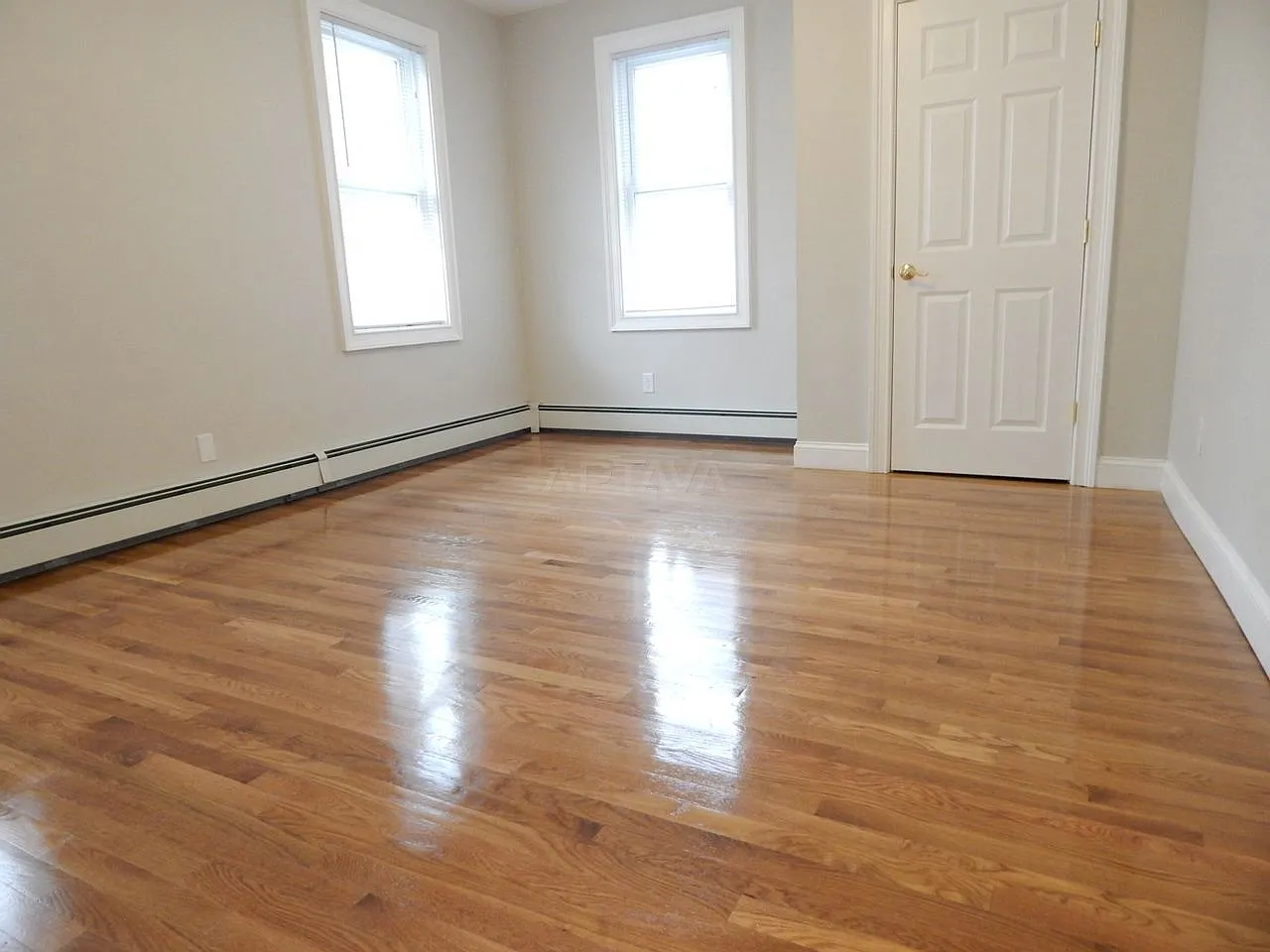 Ball Square / Spring Hill area, 3 bedroom, 1 bathroom apartment — Photo 4