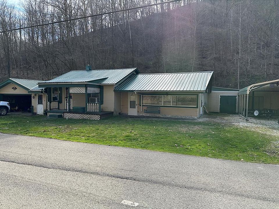 1st image of 647 Hinkley Hollow Rd