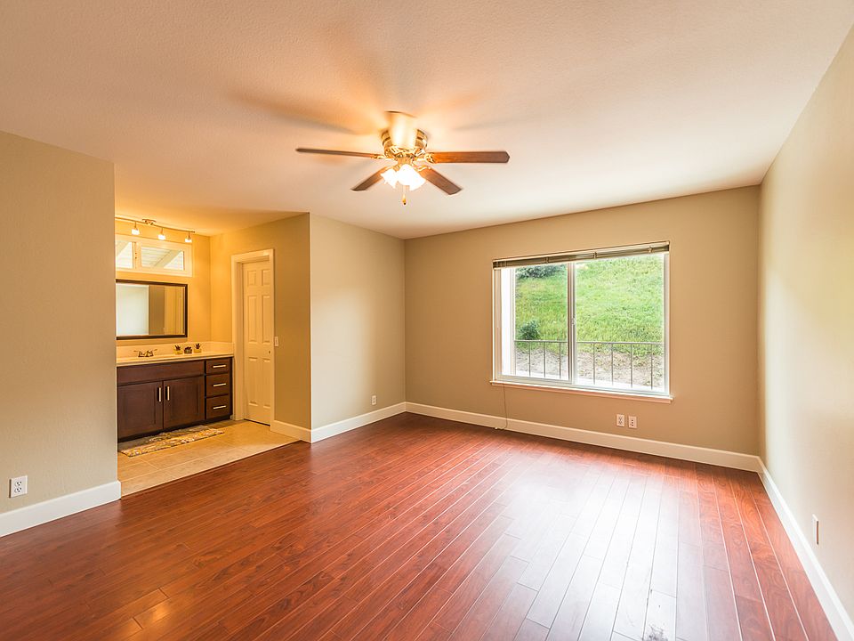 1st image of 23435 Gold Rush Dr