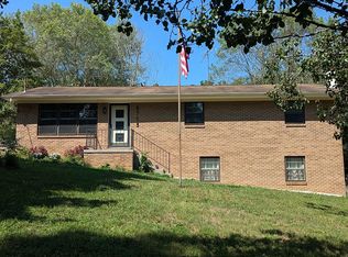 5713 Maloneyville Rd, Corryton, TN 37721