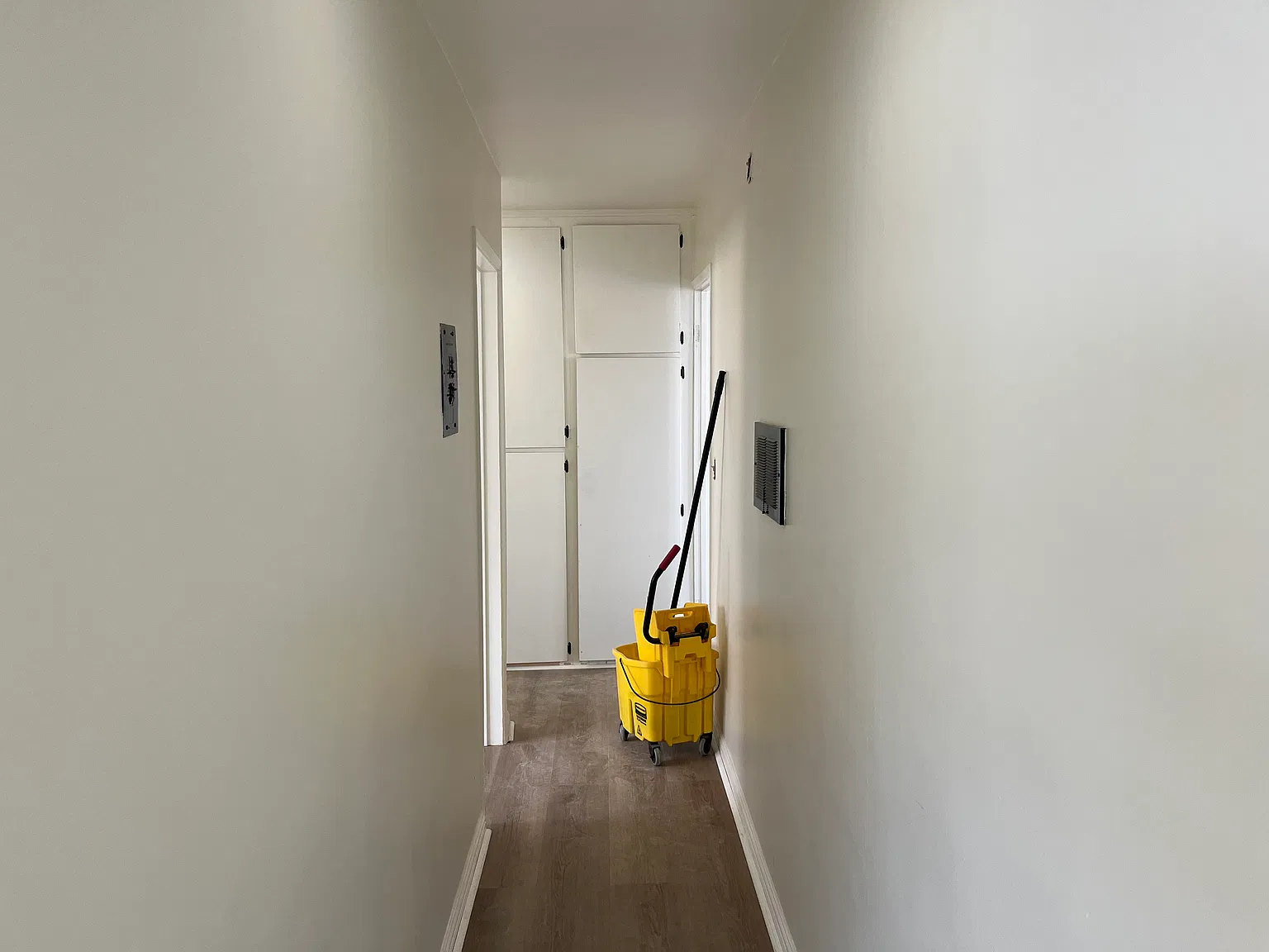 2 bed, 1000 sqft, $2,900 — Photo 4