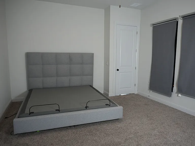 9813 Evening Canopy Dr — Photo 16