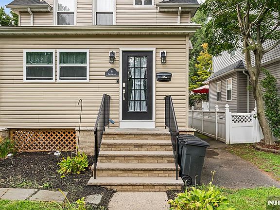 3rd image of 6 Enfield Ave