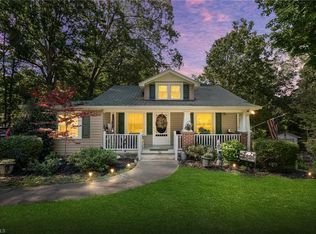 1713 Chestnut Dr, High Point, NC 27262