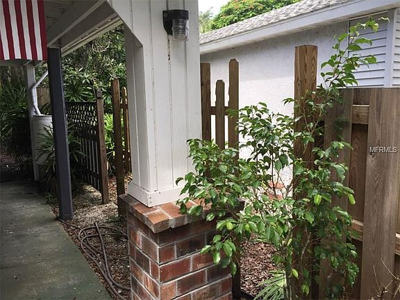2nd image of 3626 Almeria Ave