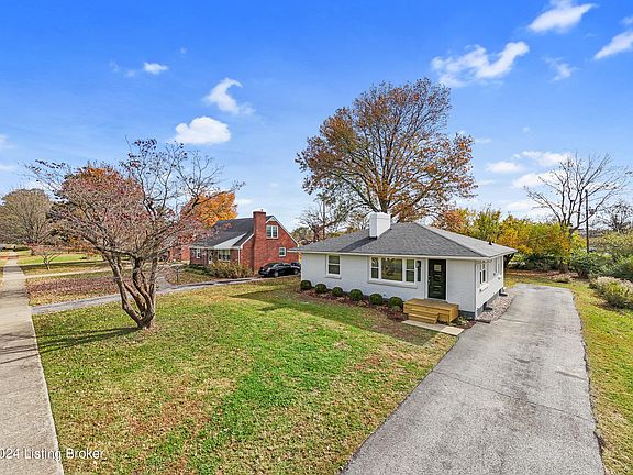 2nd image of 2602 Meadow Dr