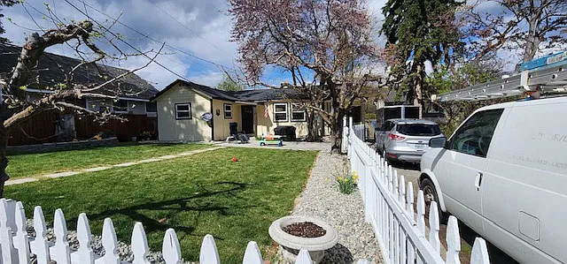 635 W Lakeshore Pl — Photo 17