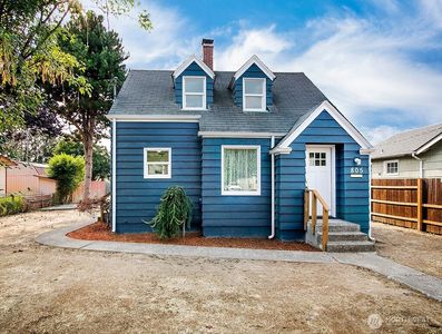 805 N Kelso Avenue, Kelso, WA, 98626