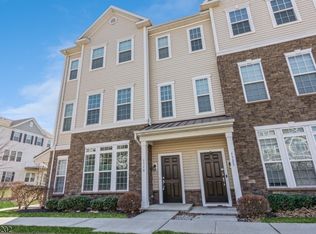 1516 Hudson Cir, Highland Park, NJ 08904