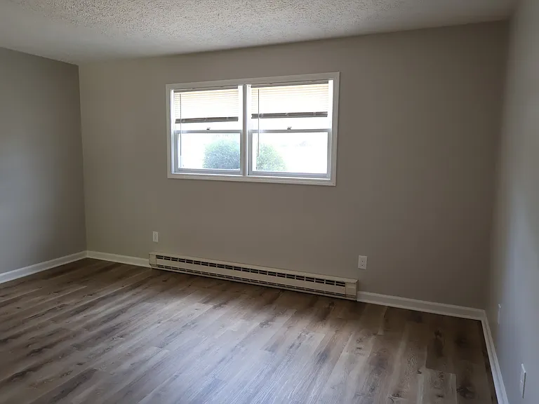 714 S State St #3 — Photo 11